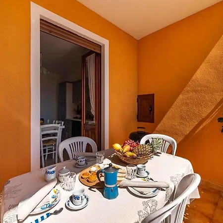 Apartamento In Nuoro Provinz 40221 Cala Gonone