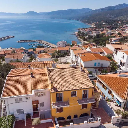 Apartamento In Nuoro Provinz 40221 Cala Gonone